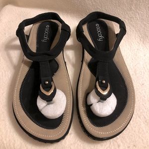 Size 8 Brand New Black Suede Sandals